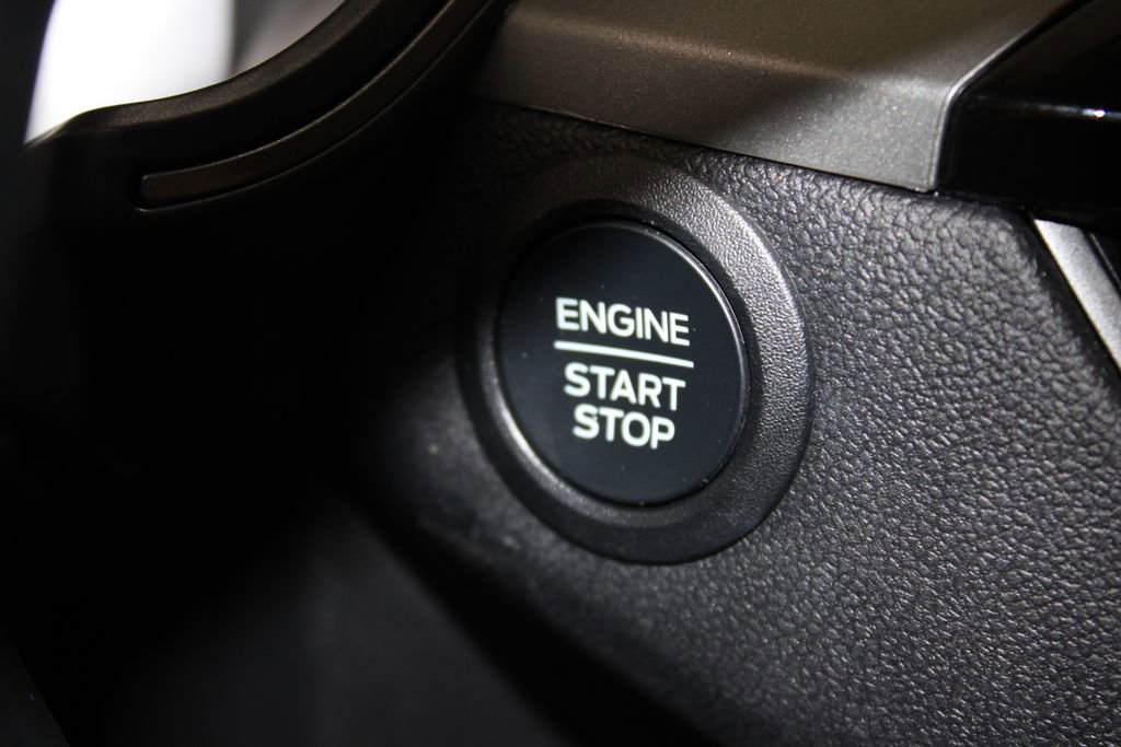 Used 2025 Ford Escape Active image 38