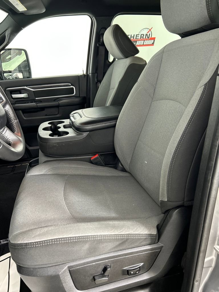Used 2024 RAM 2500 Big Horn image 13