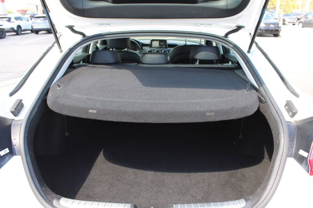 Used 2018 Kia Stinger Premium AWD/4WD image 11