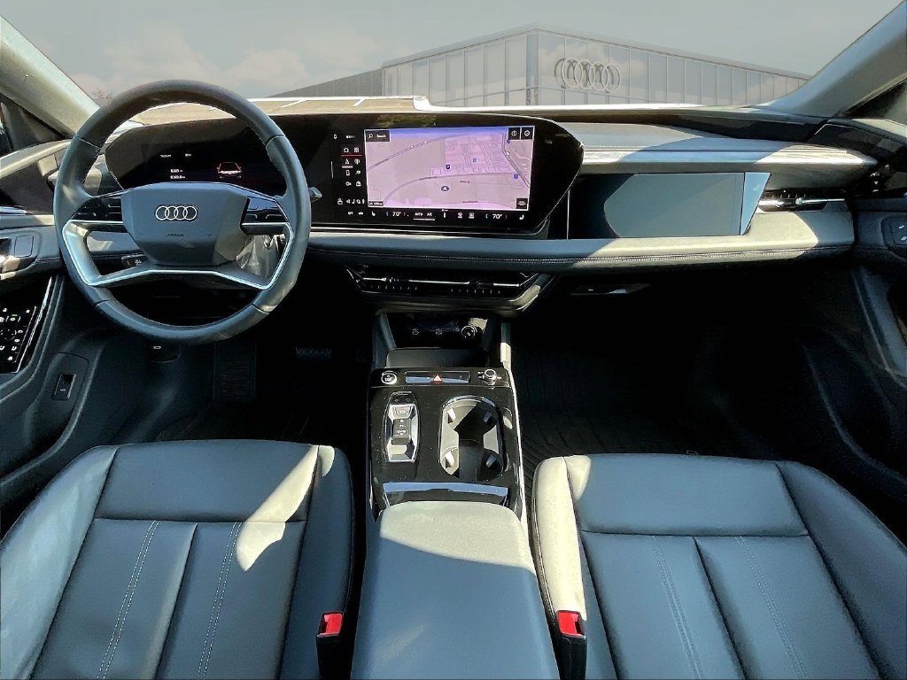 Used 2025 Audi A6 e-tron Prestige AWD/4WD image 9