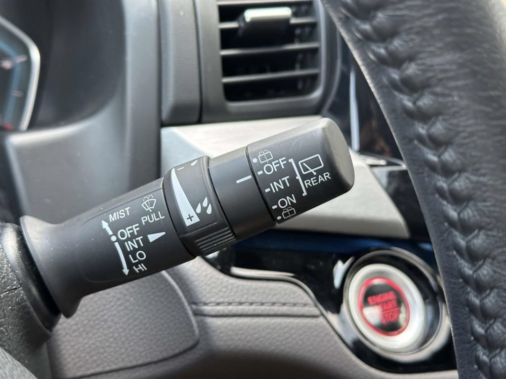 Certified 2023 Honda Odyssey Touring image 24