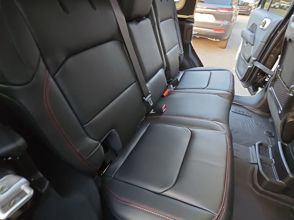 New 2026 Jeep Wrangler Unlimited Rubicon 392 image 11