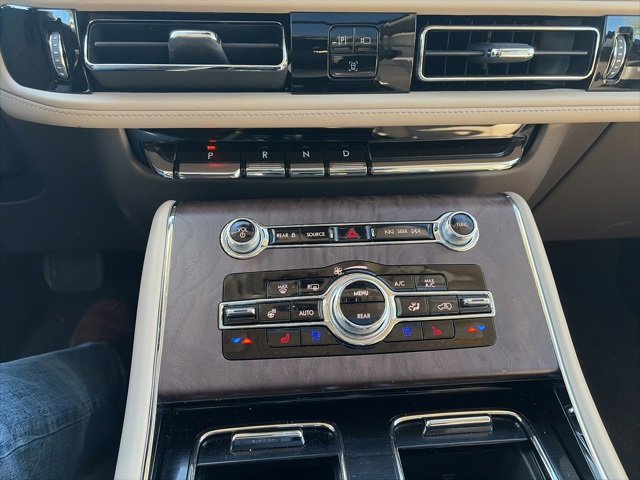 Used 2023 Lincoln Aviator Reserve w/ Equipment Group 201A image 25