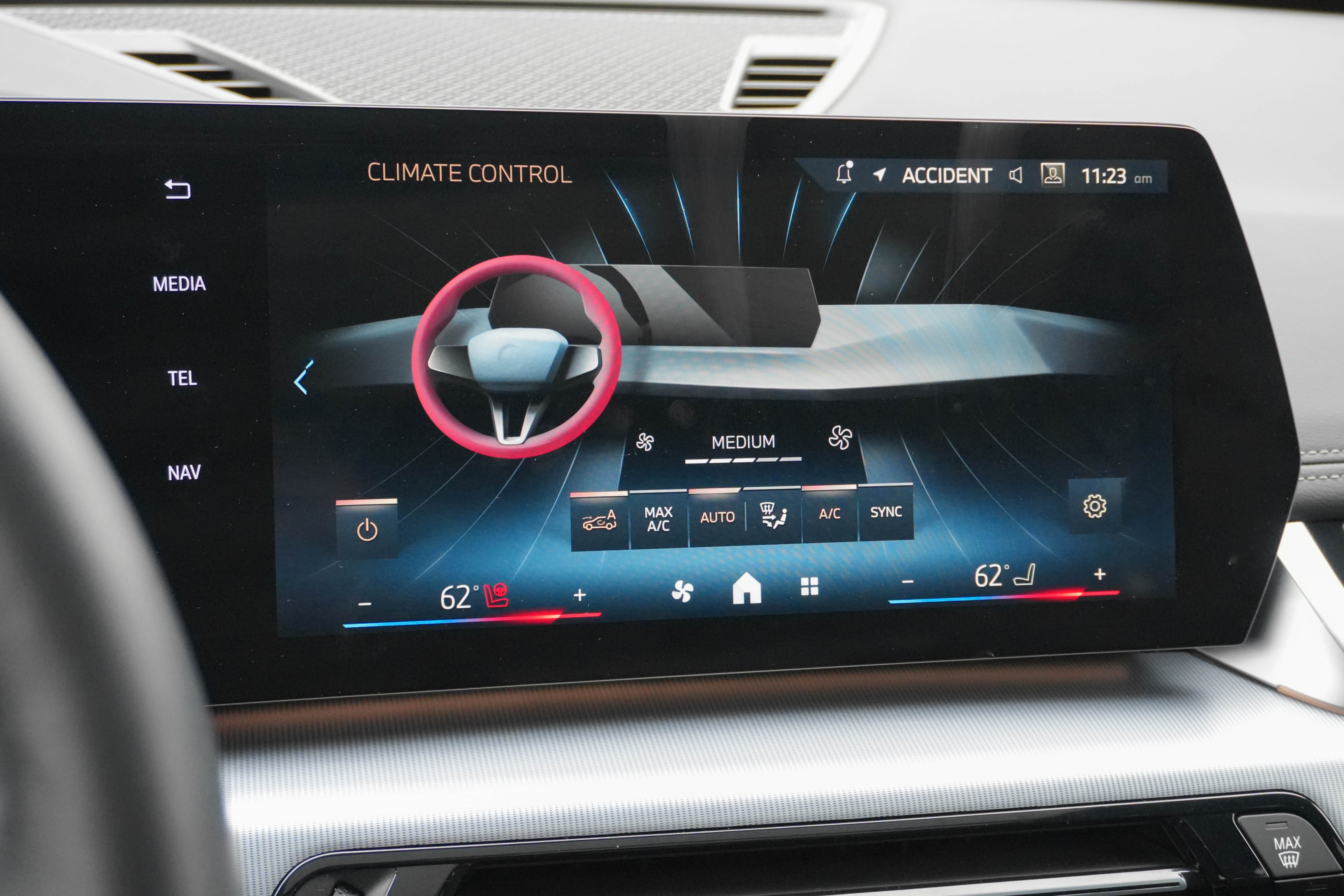 Certified 2025 BMW X1 xDrive28i image 25