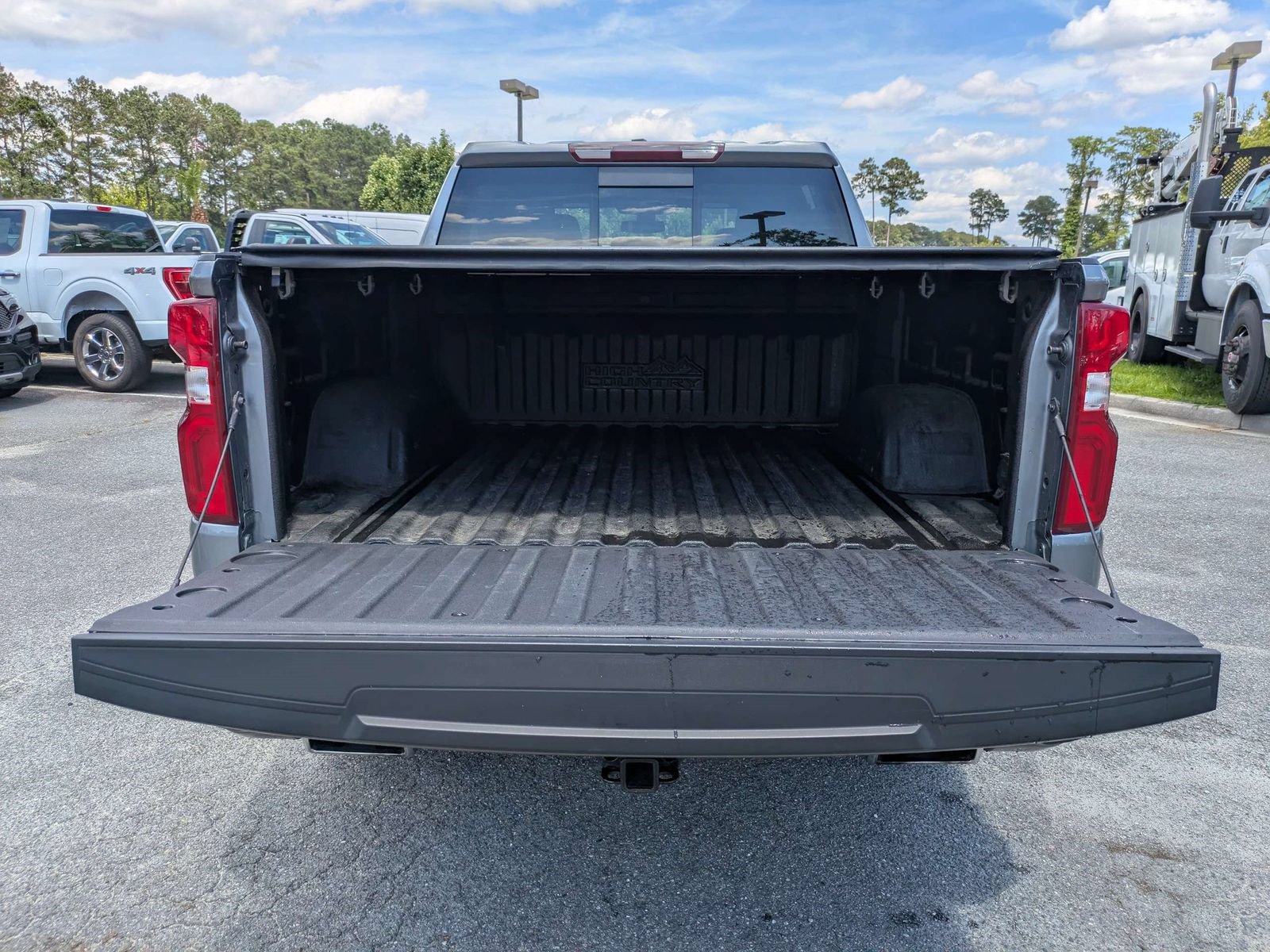 Used 2021 Chevrolet Silverado 1500 High Country AWD/4WD image 5