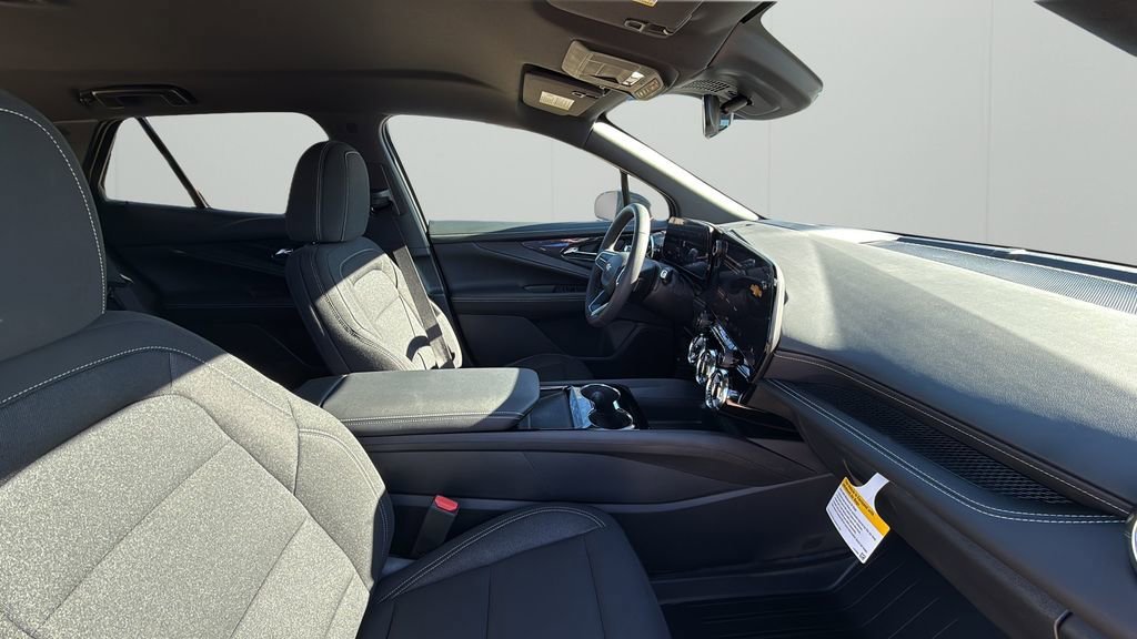 New 2026 Chevrolet Blazer EV LT AWD/4WD image 36