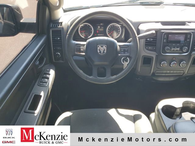 Used 2014 RAM 1500 Express RWD image 24