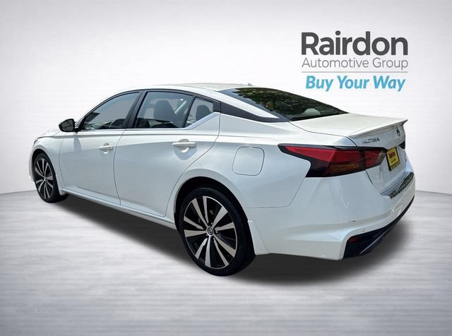 Used 2022 Nissan Altima 2.5 SR AWD/4WD image 5