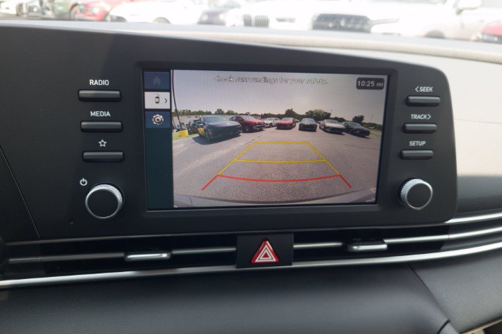 New 2026 Hyundai Elantra SE FWD image 20