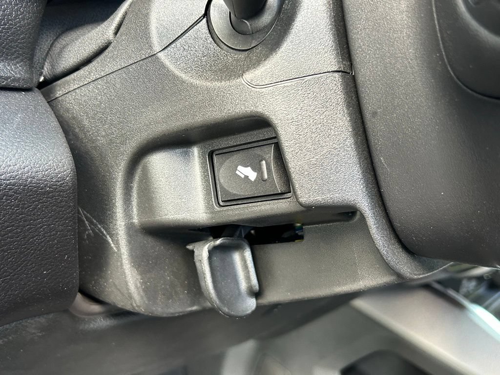 New 2026 RAM 3500 Laramie AWD/4WD image 48