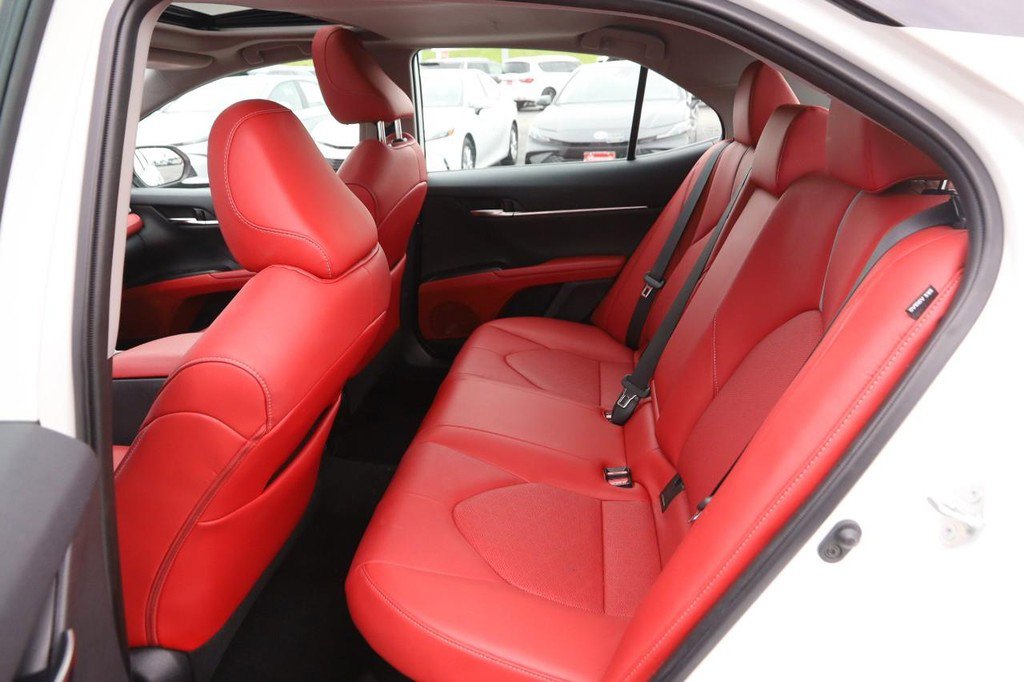 Used 2021 Toyota Camry XSE w/ Navigation Upgrade Package FWD image 10