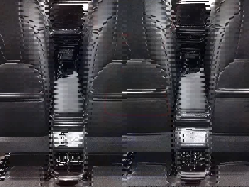 Used 2024 Dodge Charger R/T w/ Plus Group image 13