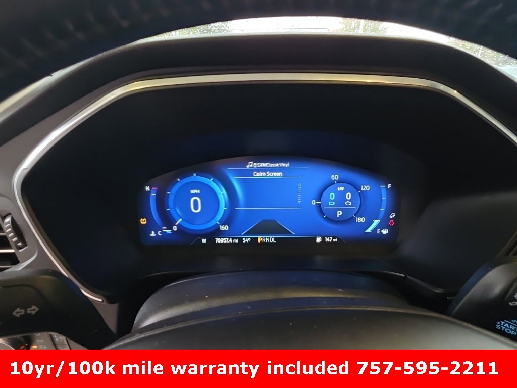 Used 2020 Ford Escape Titanium image 10