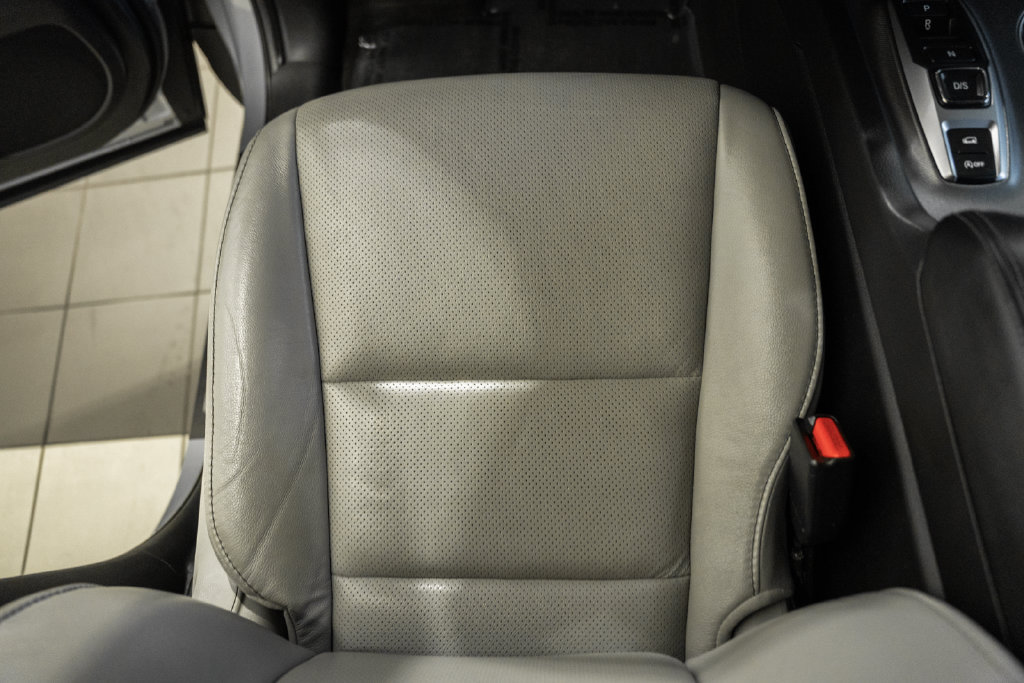 Used 2024 Honda Passport EX-L image 25
