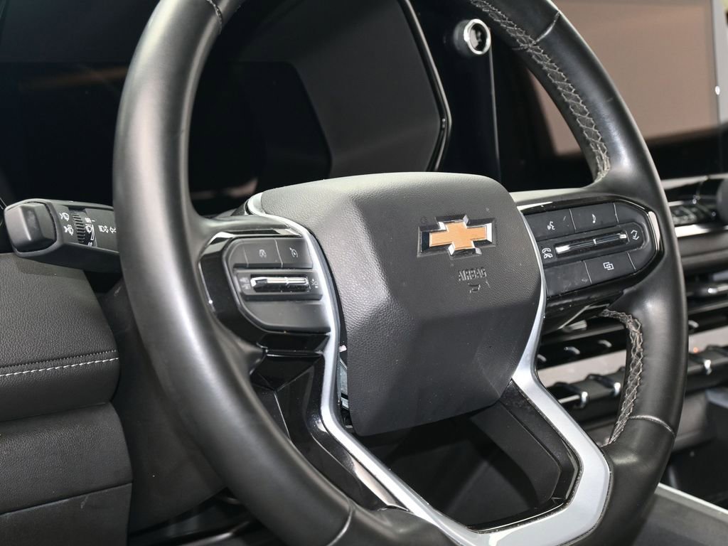 Used 2023 Chevrolet Colorado LT w/ LT Convenience Package image 13