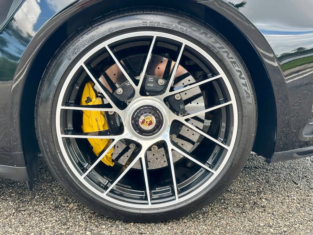 Used 2017 Porsche 911 Turbo AWD/4WD image 18