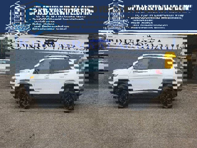 Used 2021 Jeep Cherokee Trailhawk w/ Sun, Sound & Nav Group