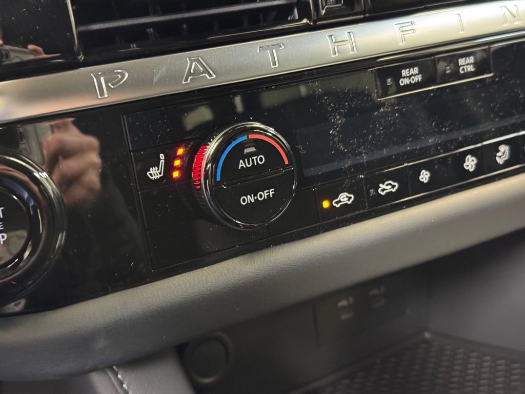 New 2026 Nissan Pathfinder SV image 37