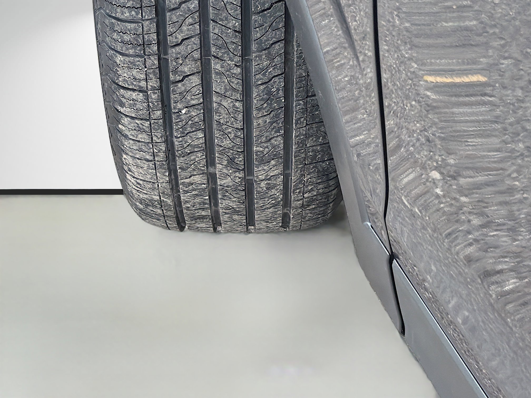 Used 2022 Volkswagen Tiguan SE image 42