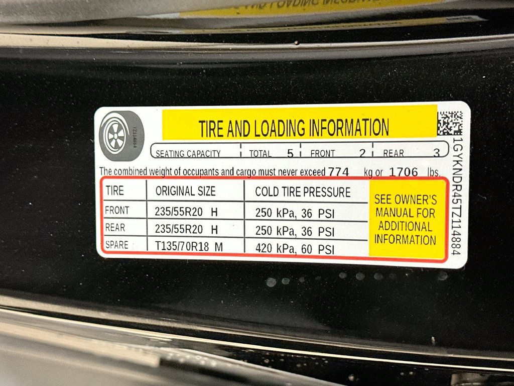New 2026 Cadillac XT5 Premium Luxury w/ LPO, Floor Liner Package AWD/4WD image 39