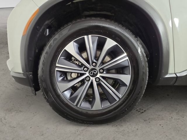 Used 2024 INFINITI QX60 Pure AWD/4WD image 14