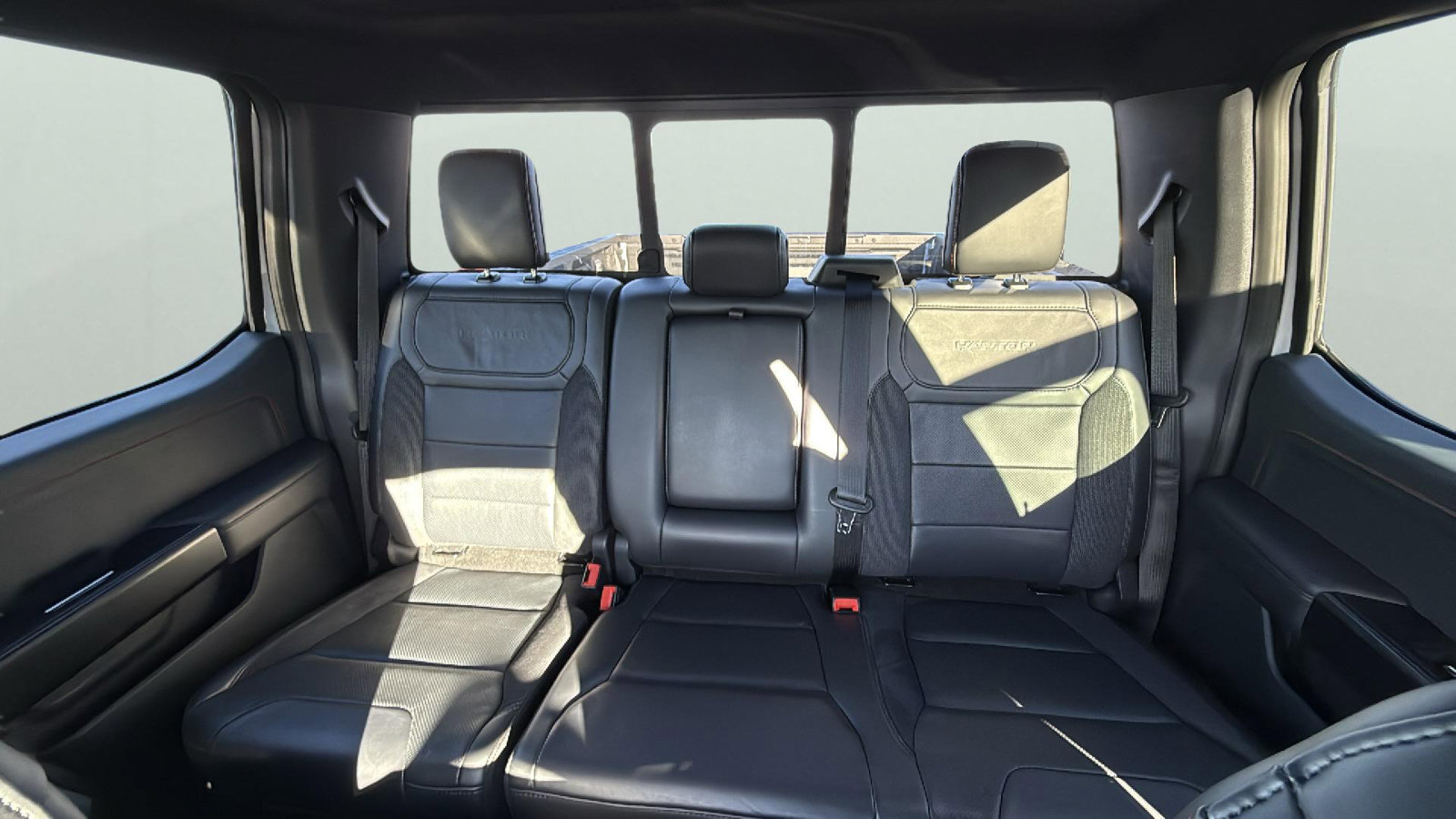 Used 2025 Ford F150 Raptor AWD/4WD image 24