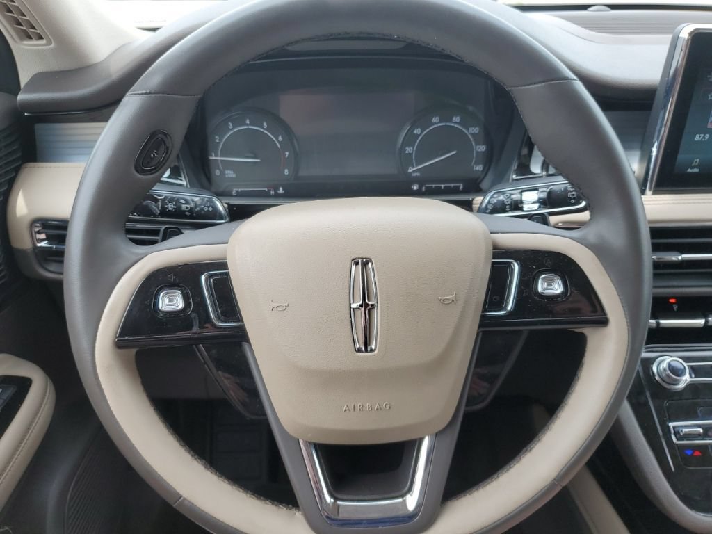 Used 2022 Lincoln Corsair FWD w/ Equipment Group 101A image 10