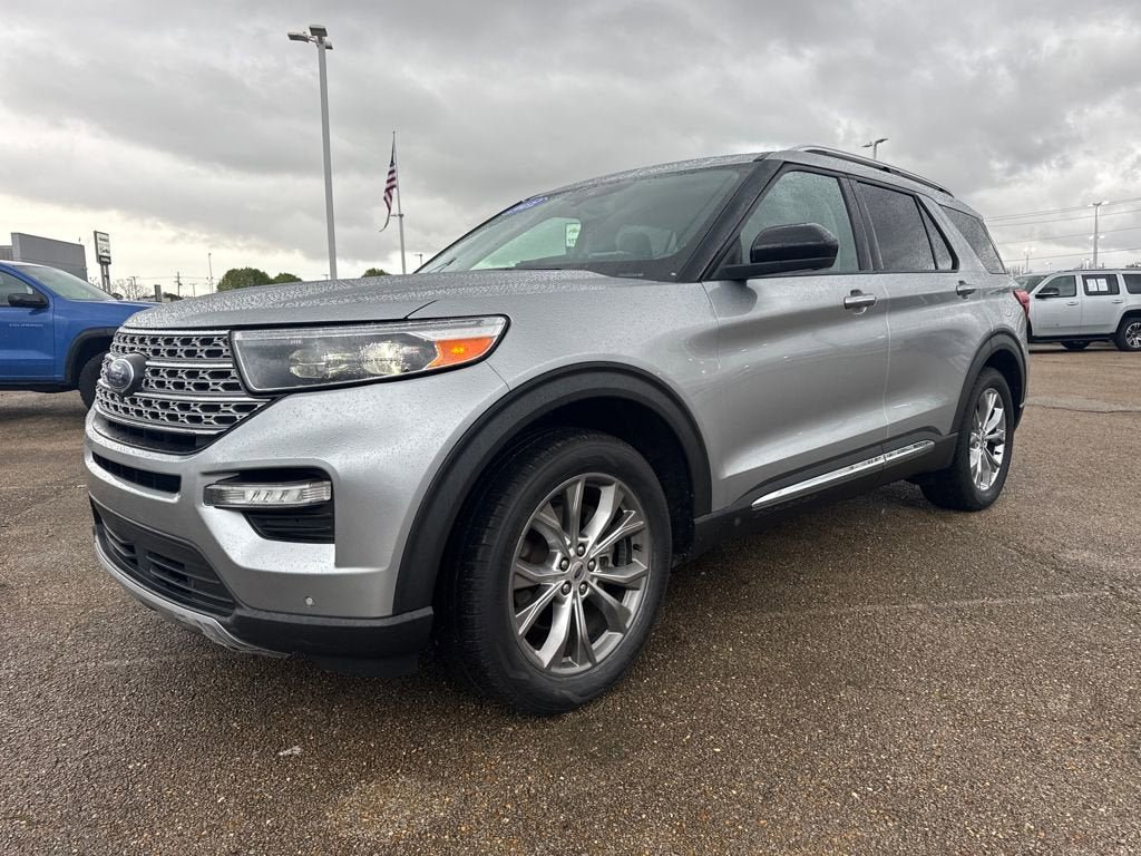 Used 2022 Ford Explorer Limited RWD image 2