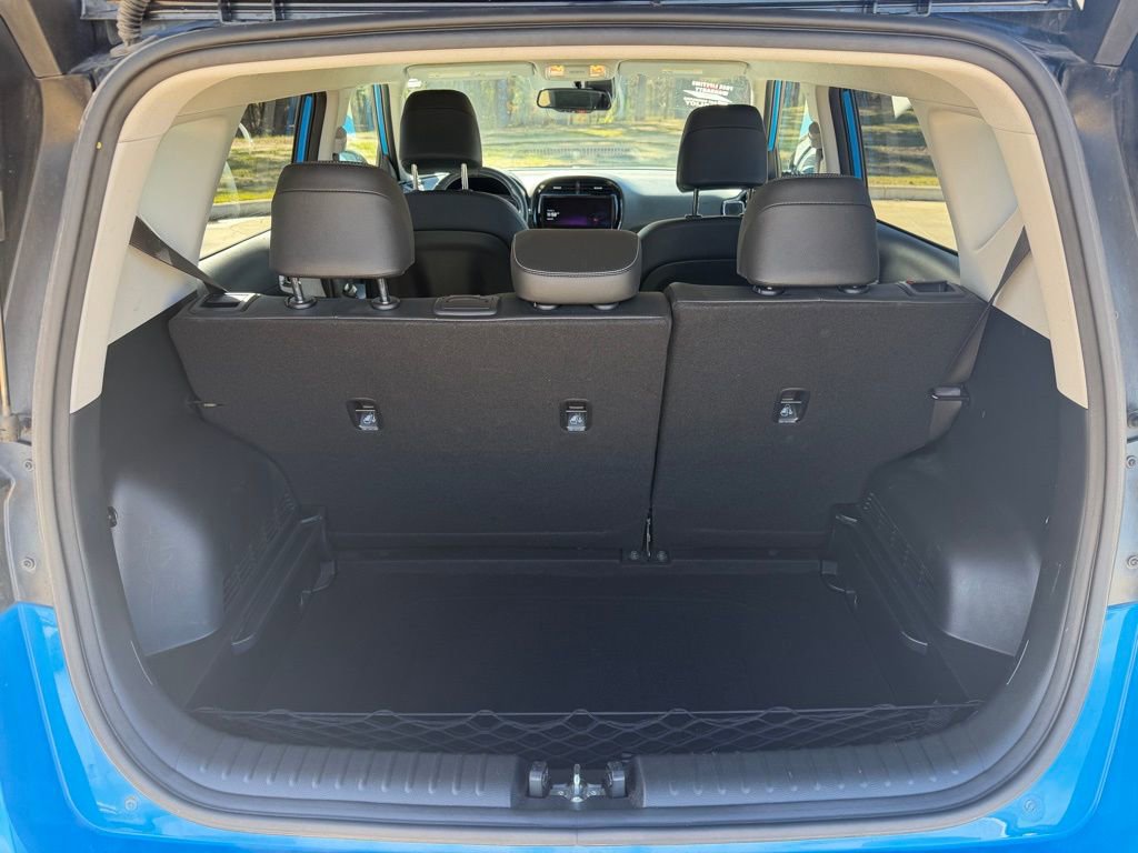 Used 2023 Kia Soul GT-Line image 10