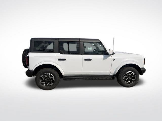 New 2026 Ford Bronco Outer Banks AWD/4WD image 12