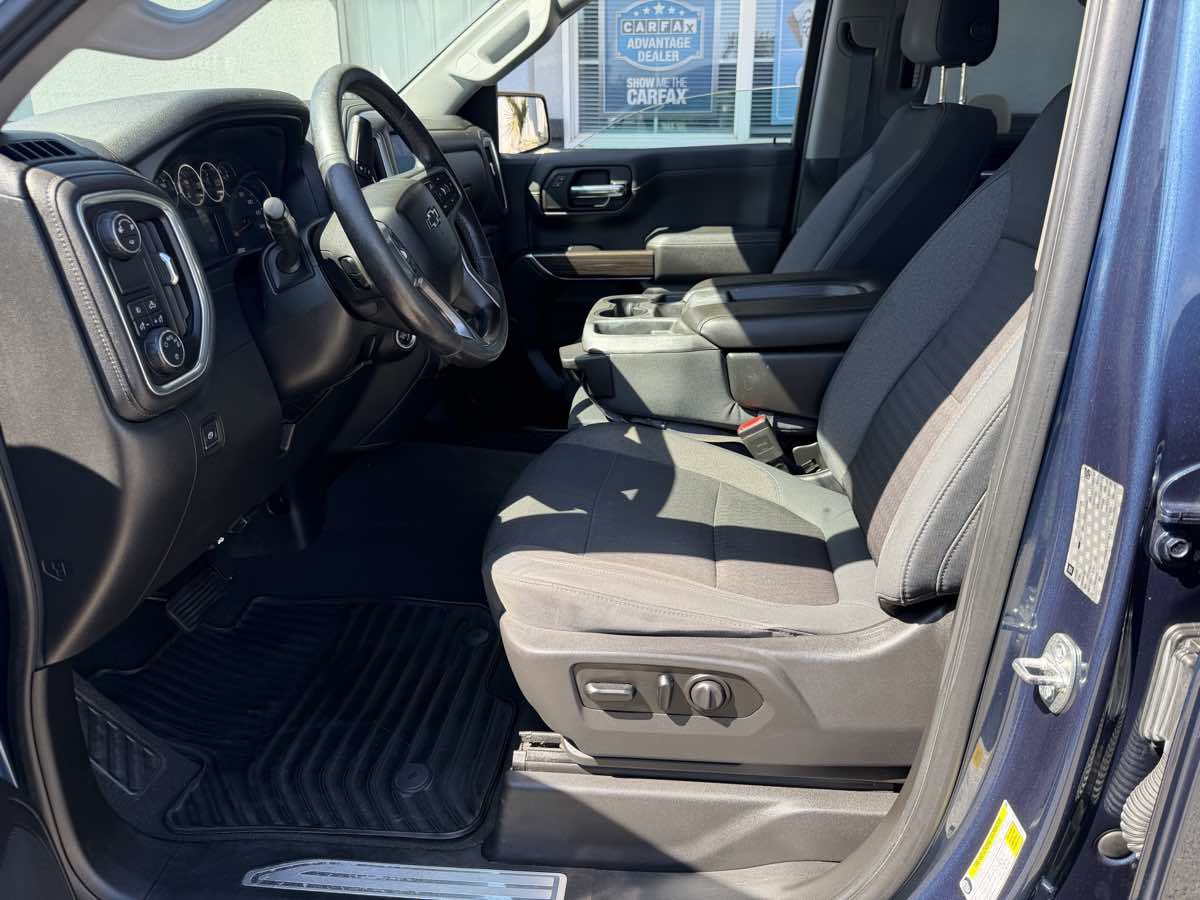 Used 2019 Chevrolet Silverado 1500 RST w/ All-Star Edition RWD image 13