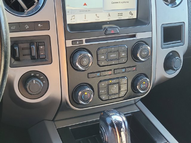 Used 2017 Ford Expedition EL Limited w/ Equipment Group 301A AWD/4WD image 17