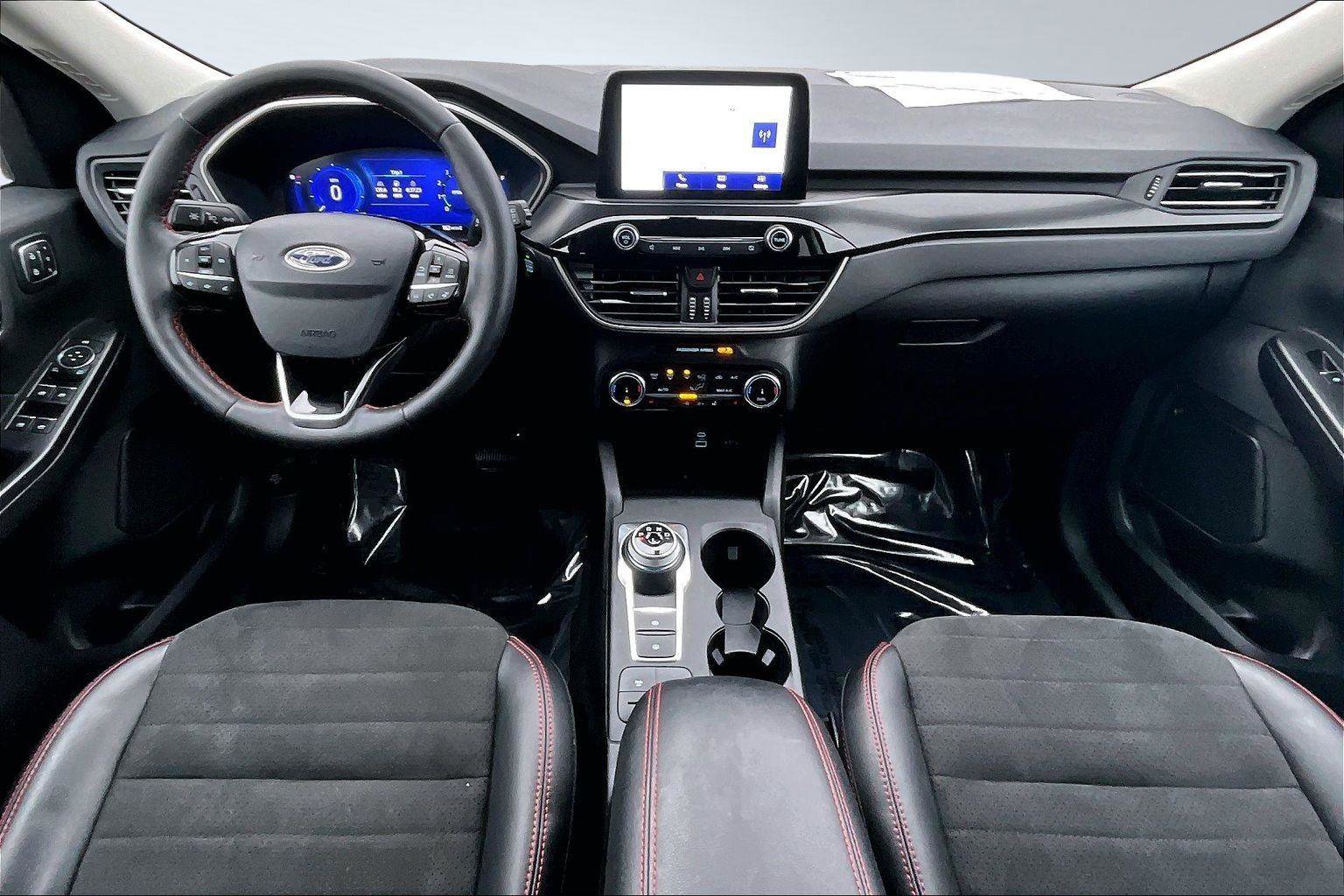 Used 2022 Ford Escape SEL w/ SEL Stealth AWD Package image 7