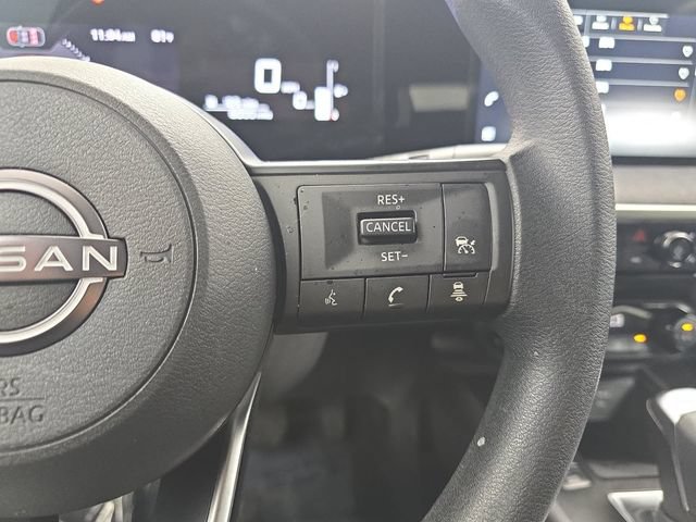 Used 2026 Nissan Kicks SV FWD image 18