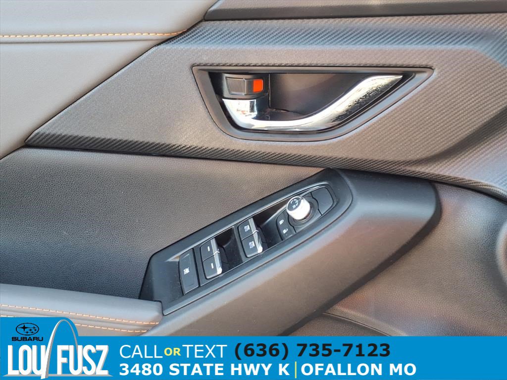 Certified 2025 Subaru Crosstrek 2.5i Limited w/ Crosstrek Mirror Package image 22