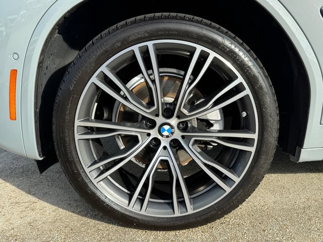 Used 2025 BMW X4 xDrive30i w/ Premium Package AWD/4WD image 10