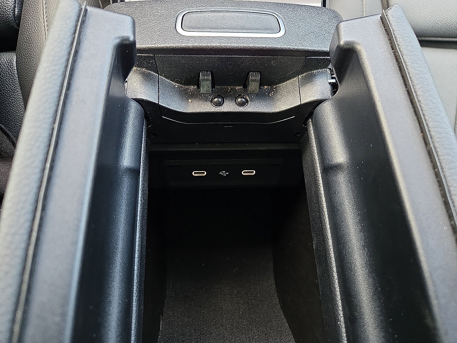 Used 2025 Mercedes-Benz CLA 250 4MATIC image 21