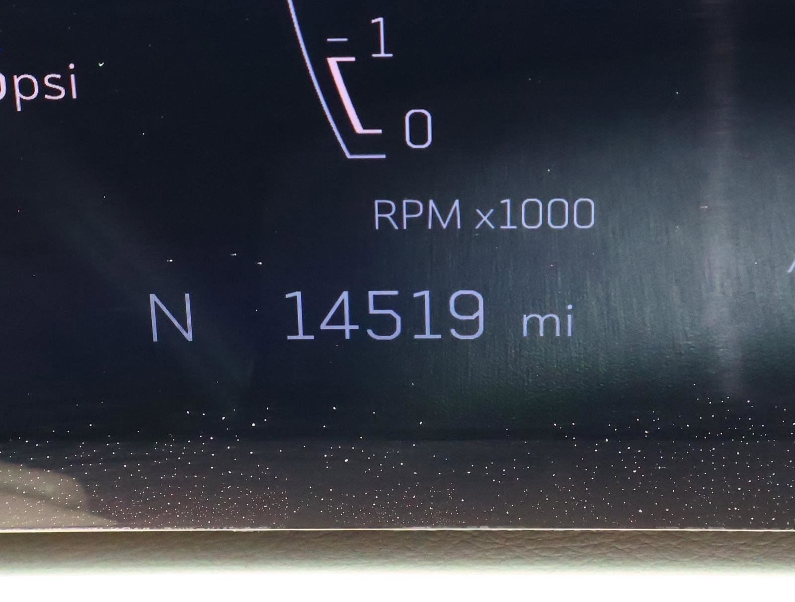 Used 2024 Cadillac XT4 Premium Luxury AWD/4WD image 30