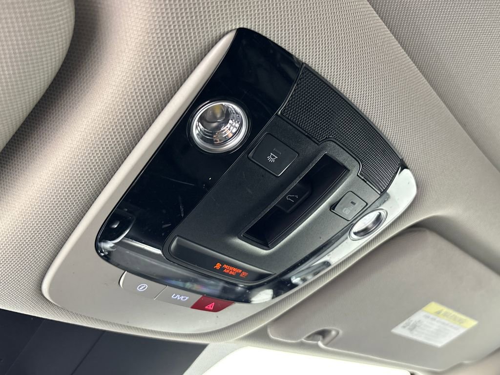 Used 2022 Kia Sorento SX image 24