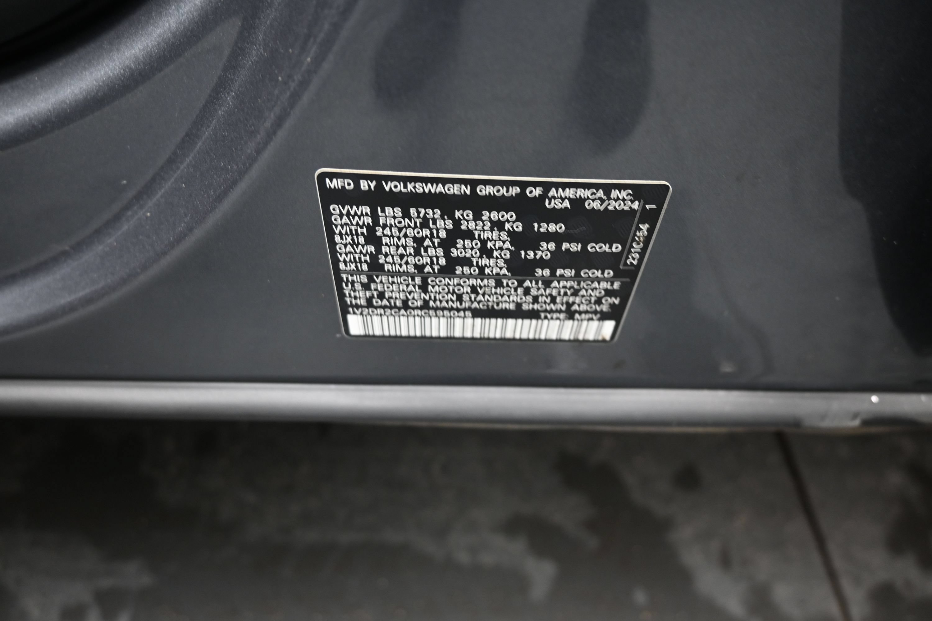 Used 2024 Volkswagen Atlas SE FWD image 32