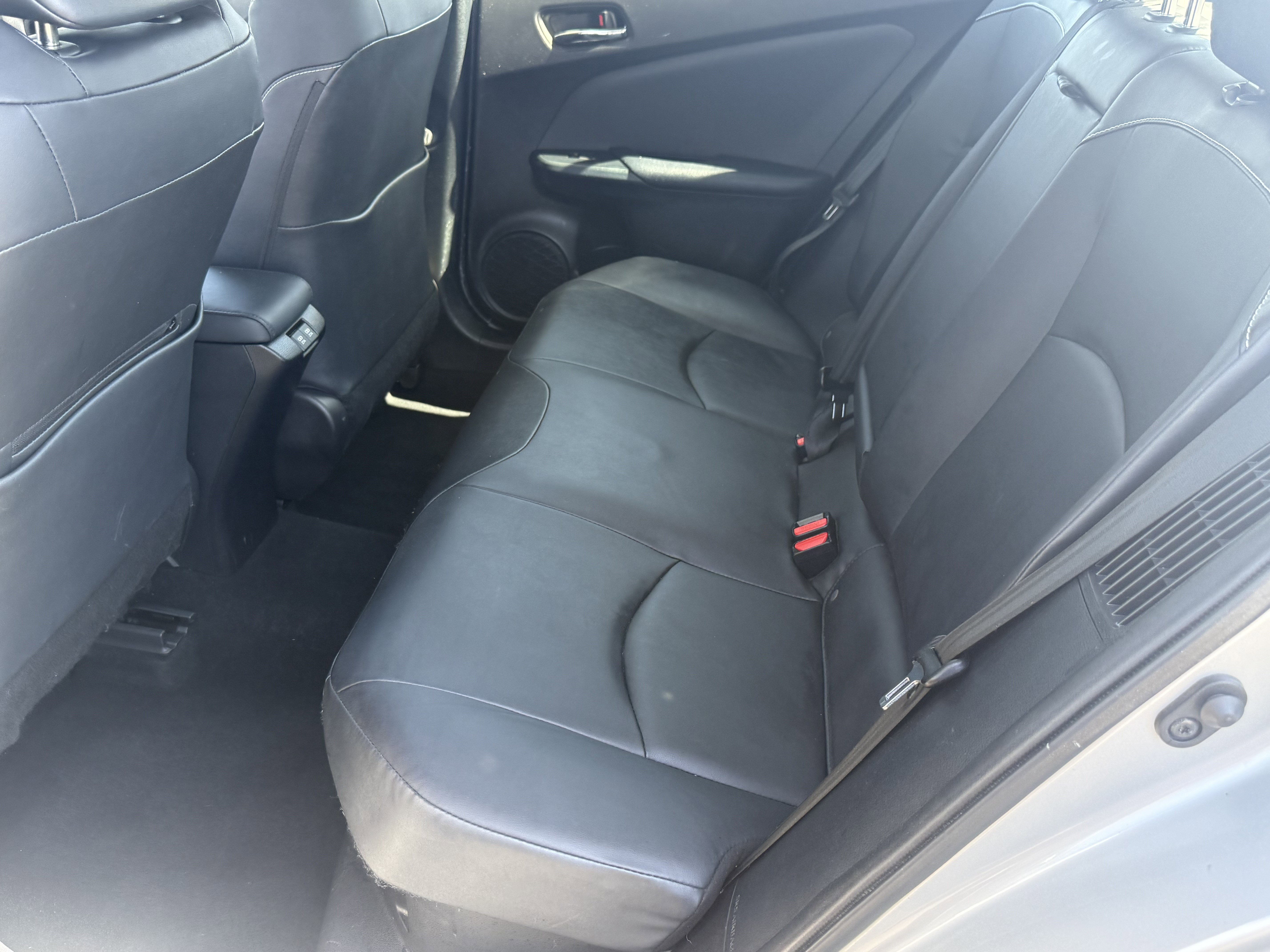 Used 2022 Toyota Prius Prime XLE image 25