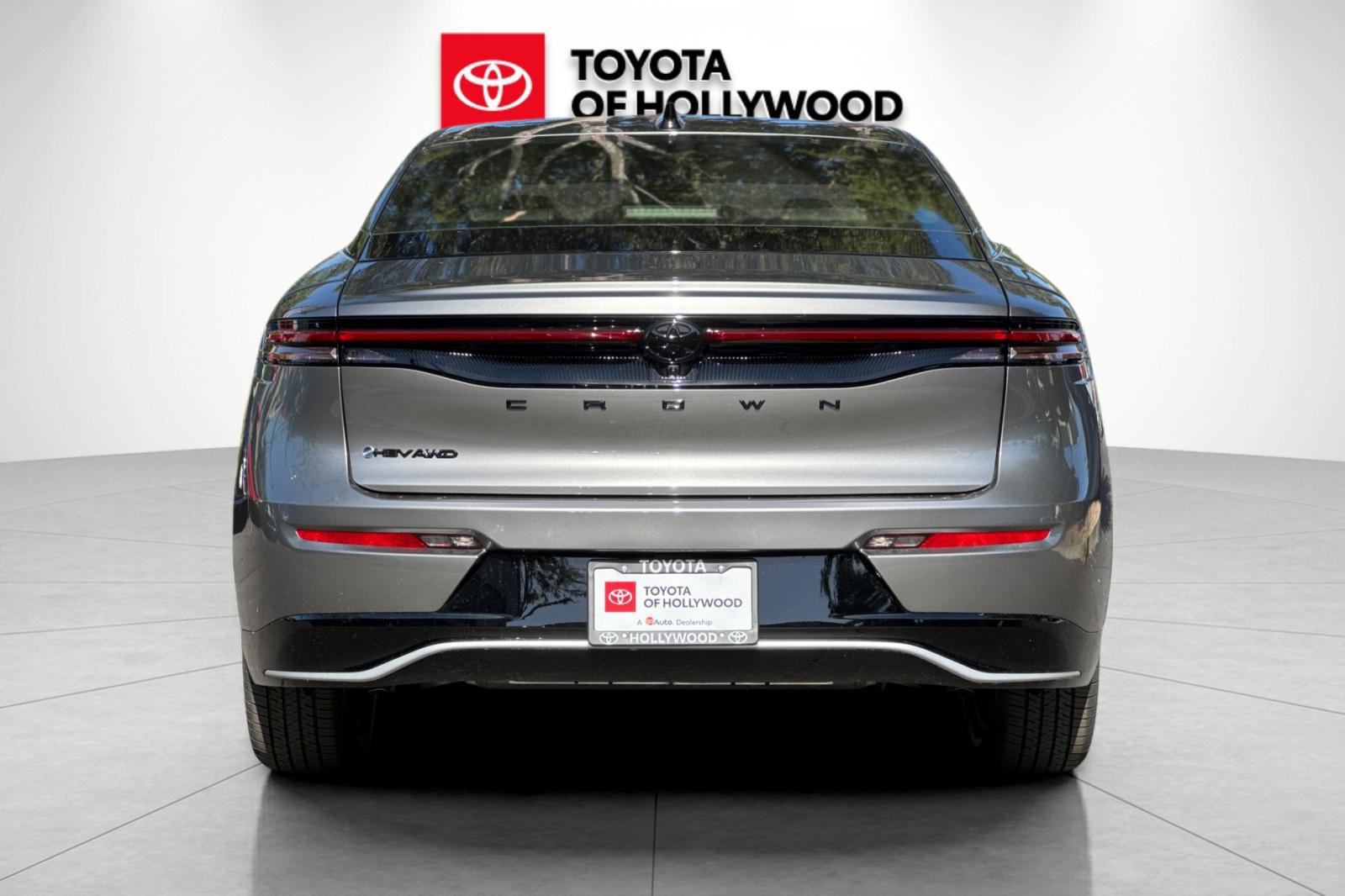New 2027 Toyota Crown AWD/4WD image 5