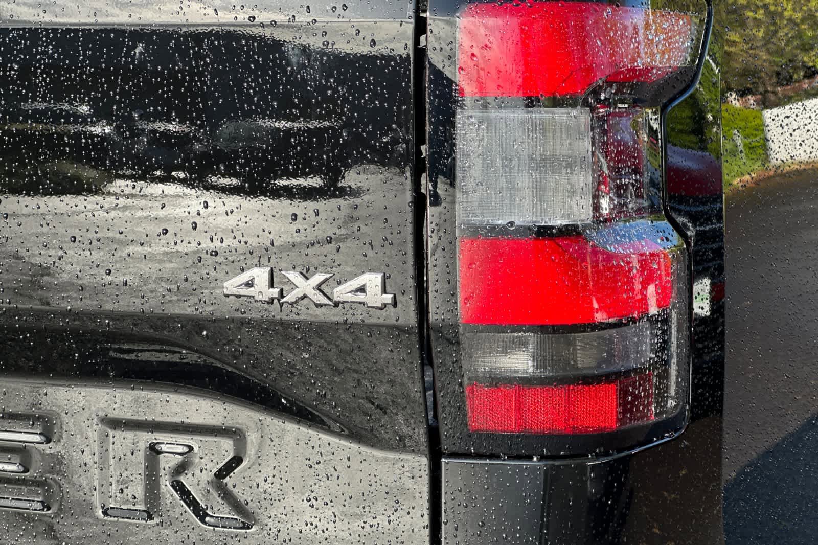 New 2026 Nissan Frontier S image 24