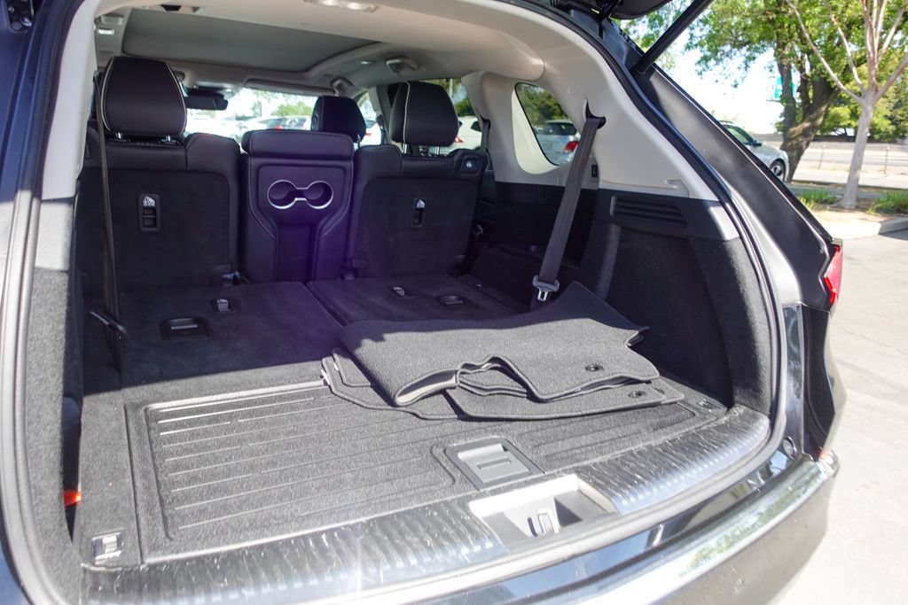 Certified 2025 Acura MDX w/ Advance Package AWD/4WD image 27