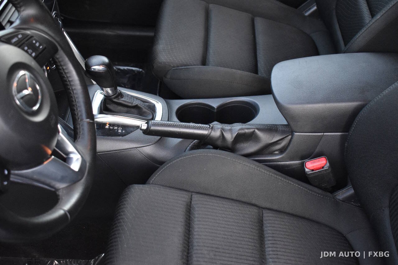 Used 2015 MAZDA CX-5 Touring w/ Bose/Moonroof Package FWD image 28