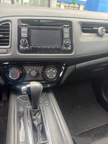 Certified 2017 Honda HR-V LX image 13