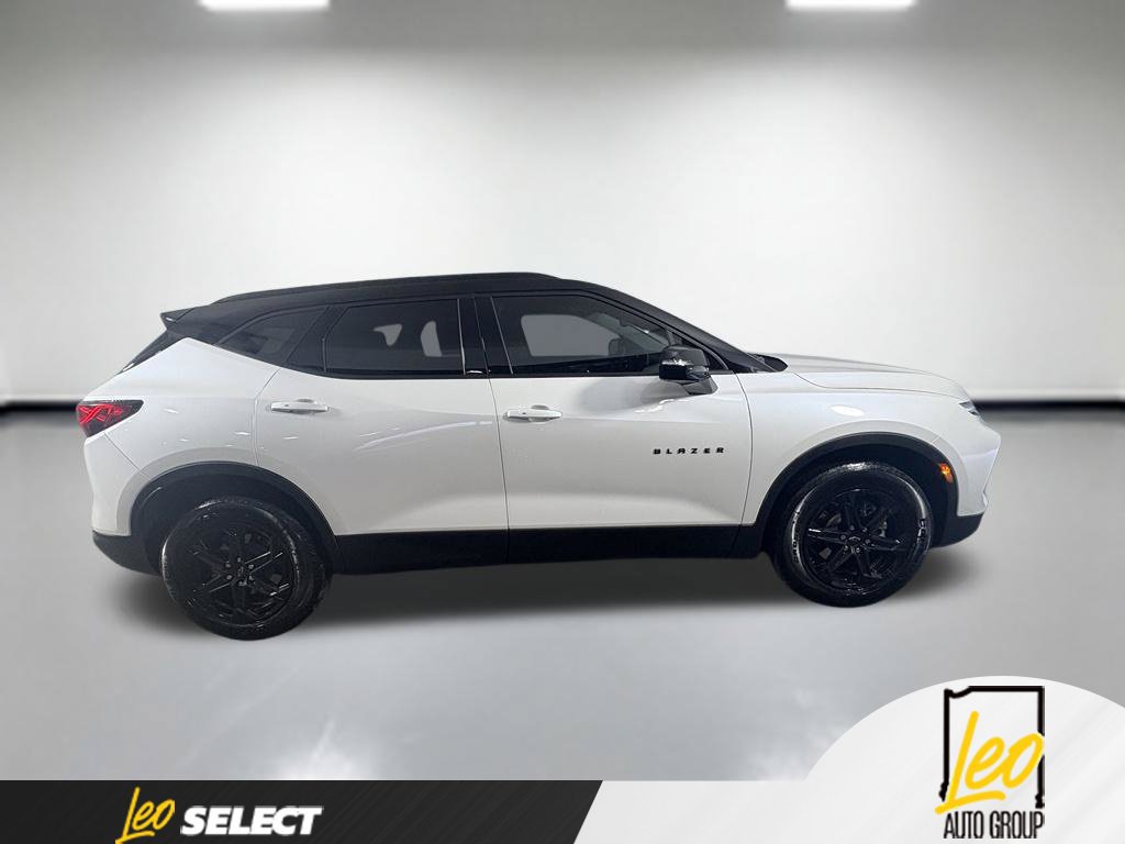 Used 2024 Chevrolet Blazer LT w/ Midnight/Sport Edition AWD/4WD image 6