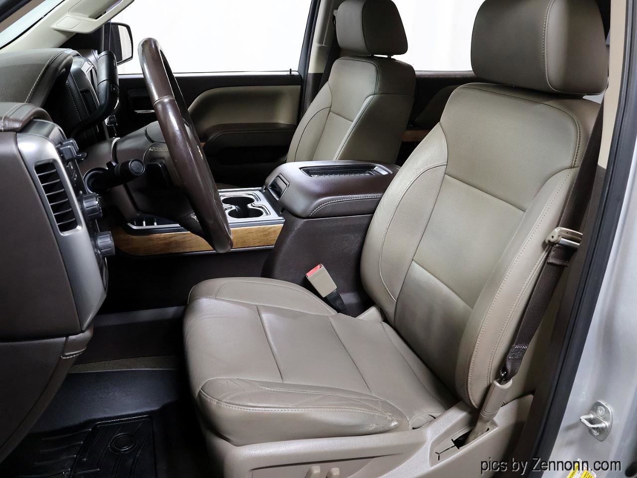 Used 2017 Chevrolet Silverado 1500 LTZ w/ LTZ Plus Package image 10