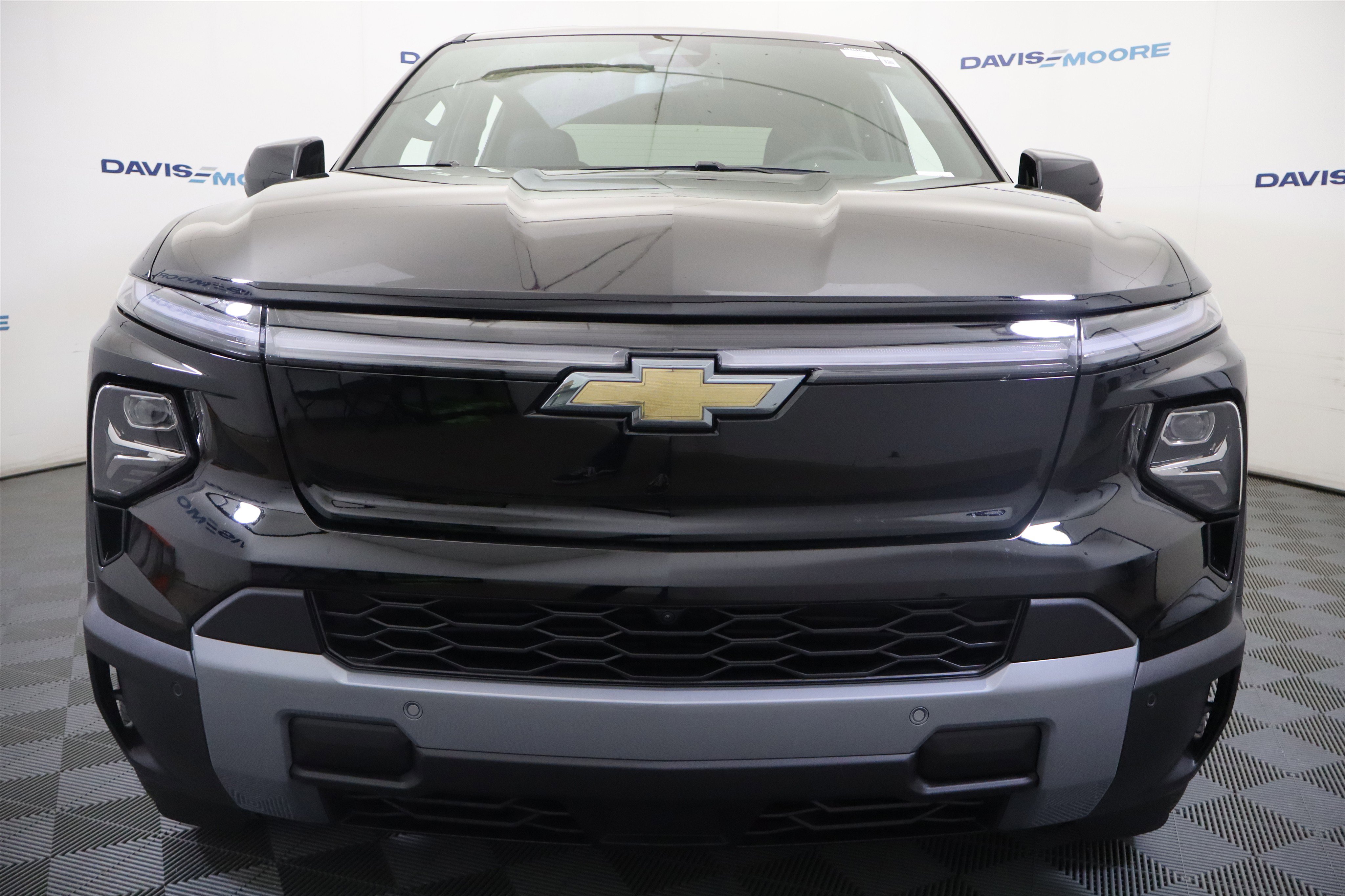 New 2026 Chevrolet Silverado EV LT image 13