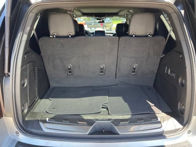 Certified 2023 GMC Yukon AT4 w/ Technology Package AWD/4WD image 7
